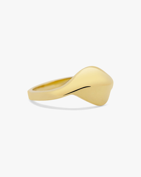 Golden Crest Ring