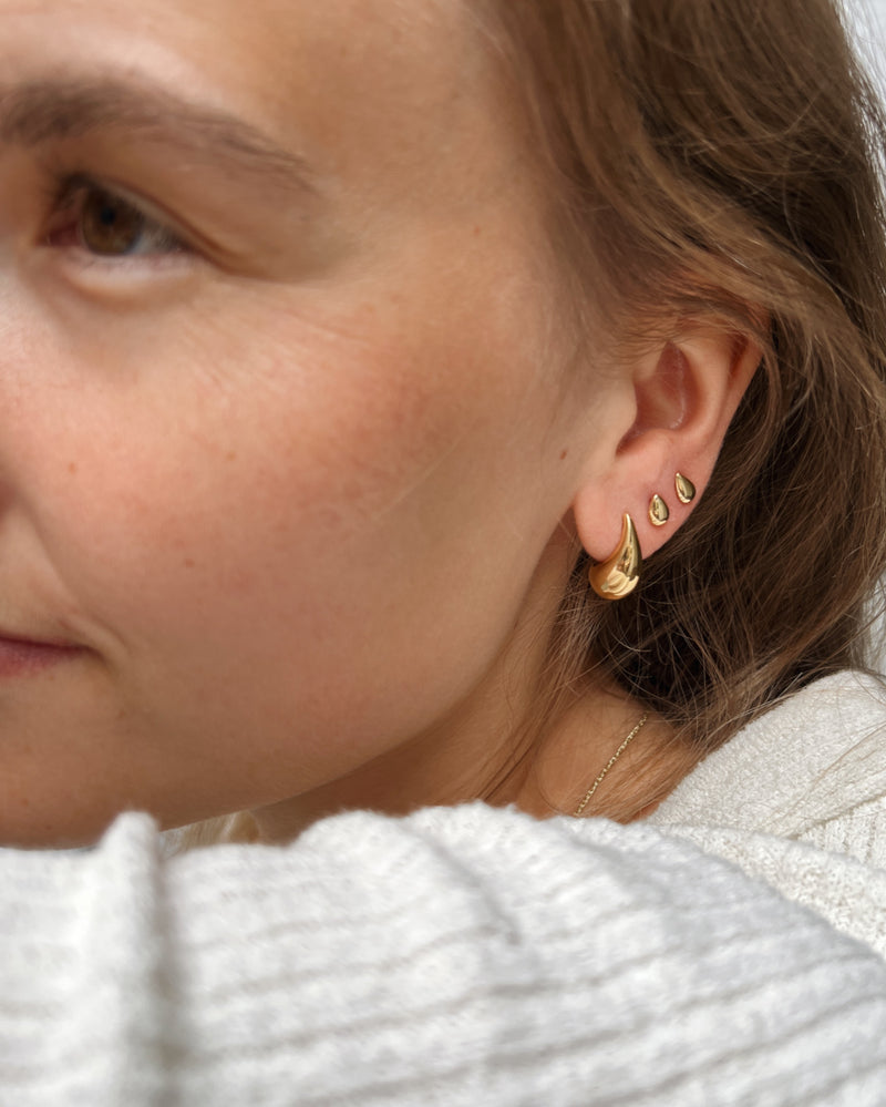 Golden Flow Dome Stud Earrings