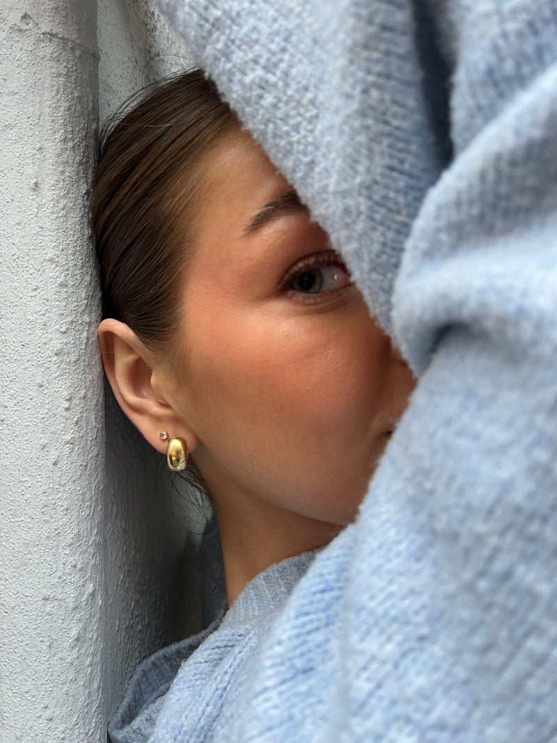 Golden Bold Huggie Hoops
