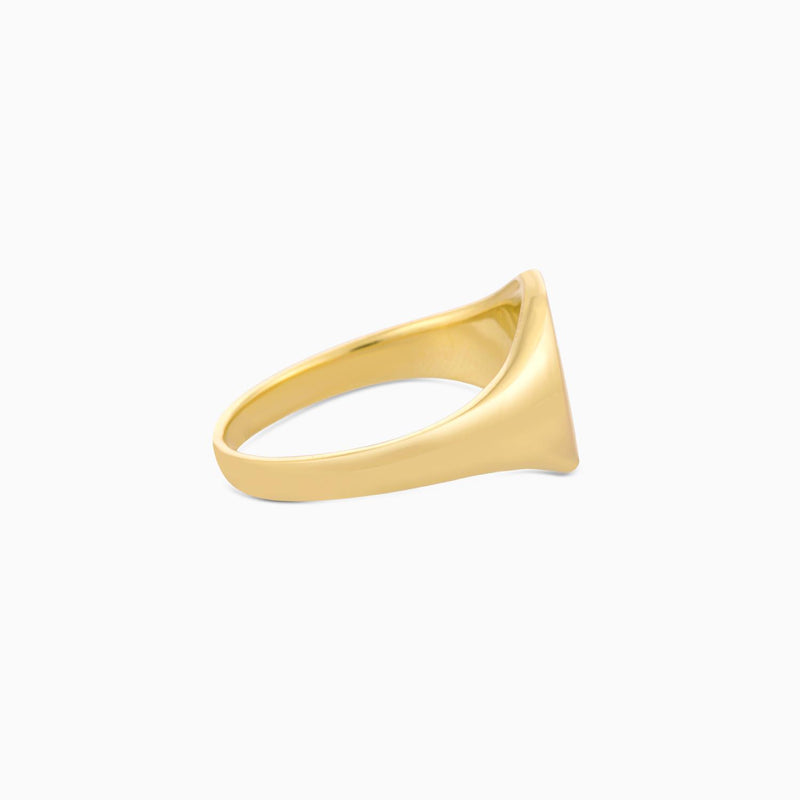 Golden Signet Ring S